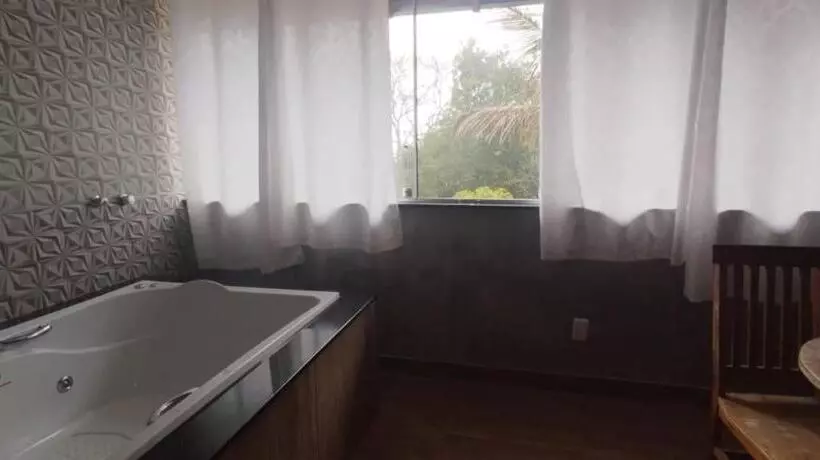 پانسیون Pousada Sitio Das Flores 12 Km De Macacos Nova Lima