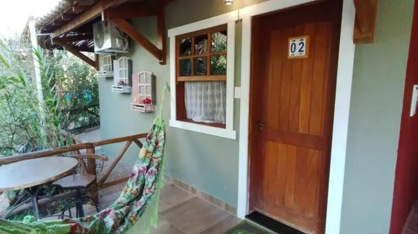 پانسیون Pousada Sitio Das Flores 12 Km De Macacos Nova Lima