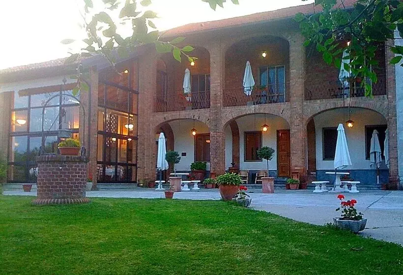 ホテル Monvillone