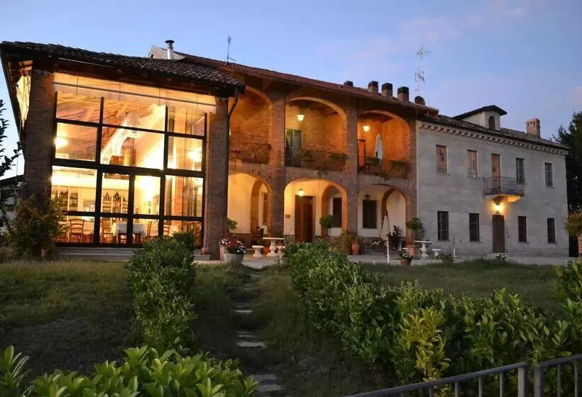 ホテル Monvillone