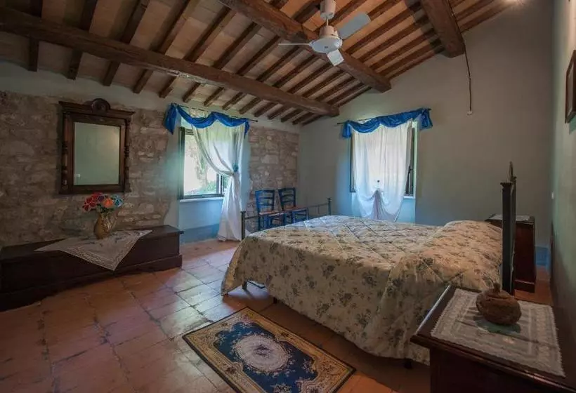 Hotelli Villa Colticciola Agriturismo Marche