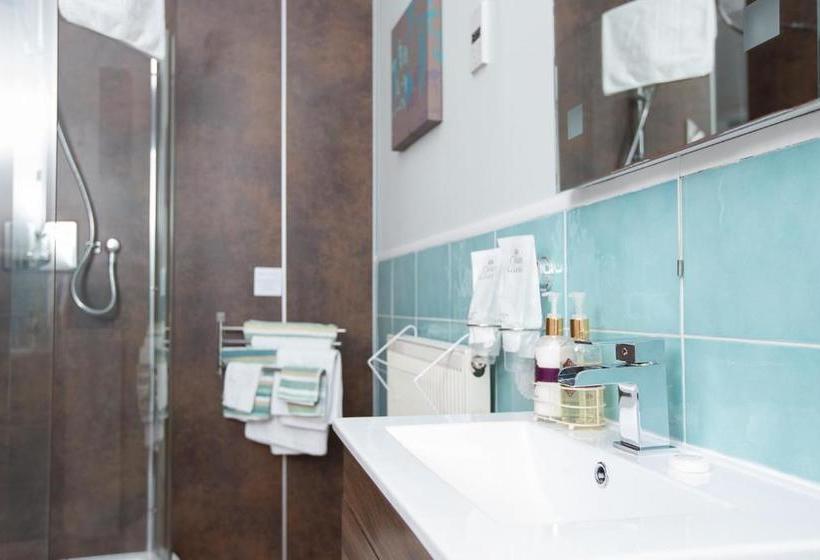 펜션 Chrialdon House