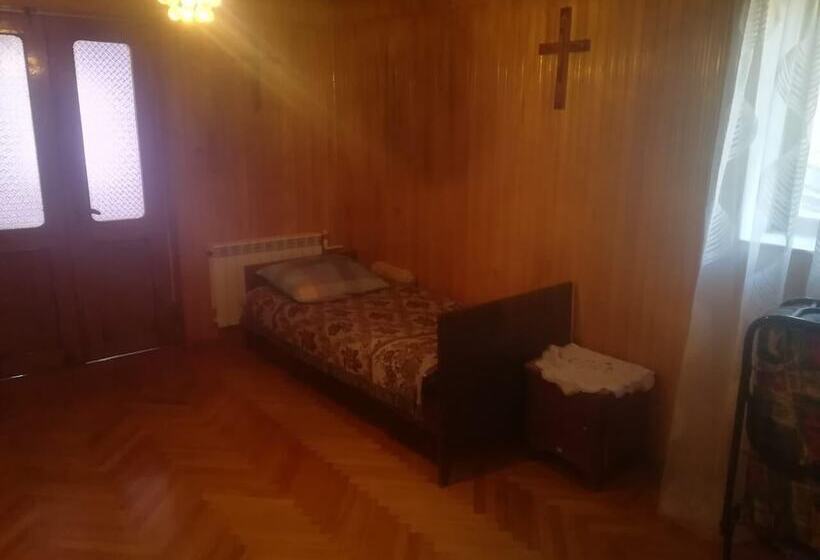 پانسیون Kharabadze