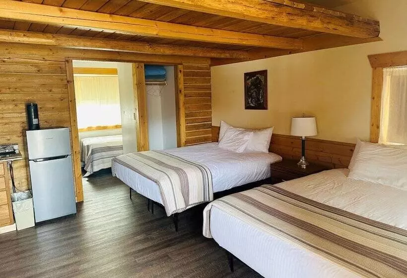 ユースホステル Swiss Alaska Inn