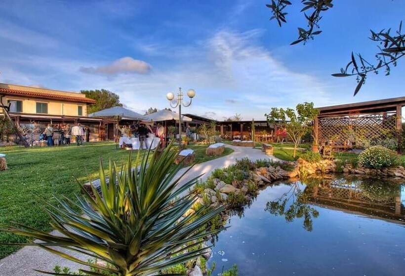 فندق Agriturismo Torre Flavia