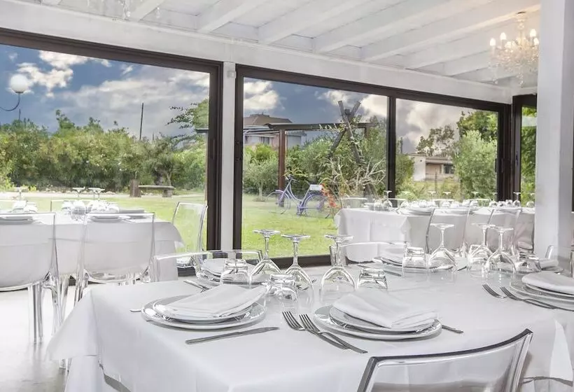 Hotelli Agriturismo Torre Flavia