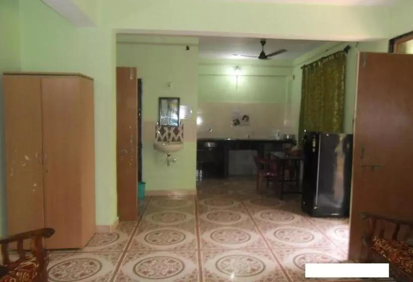 Majatalo Aguiar Guest House