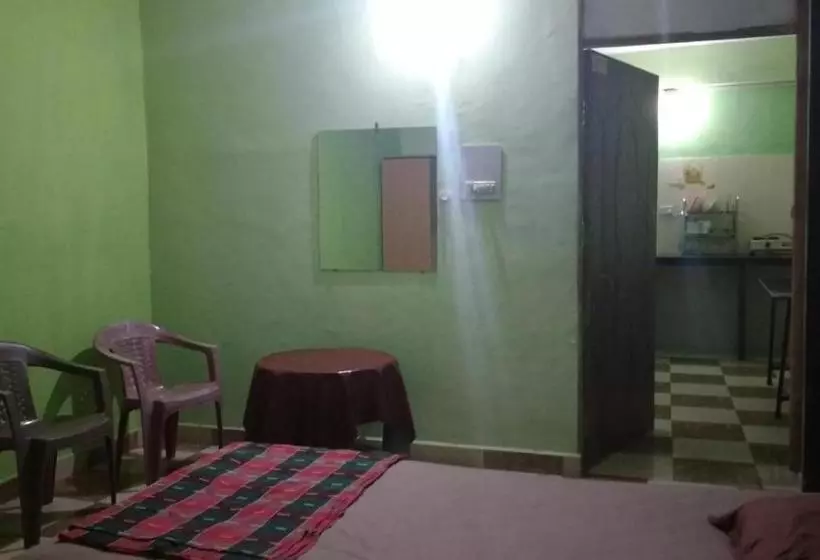 Majatalo Aguiar Guest House