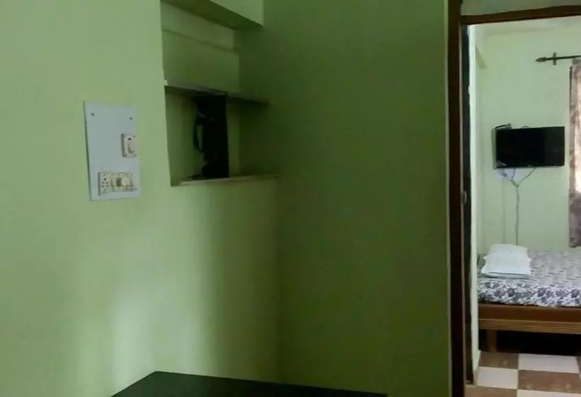 Majatalo Aguiar Guest House