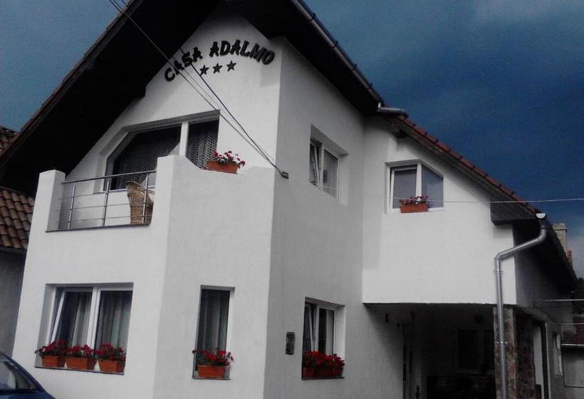 بنسيون Casa Adalmo