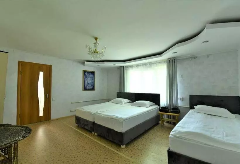 پانسیون Jamilya B&b Guest House