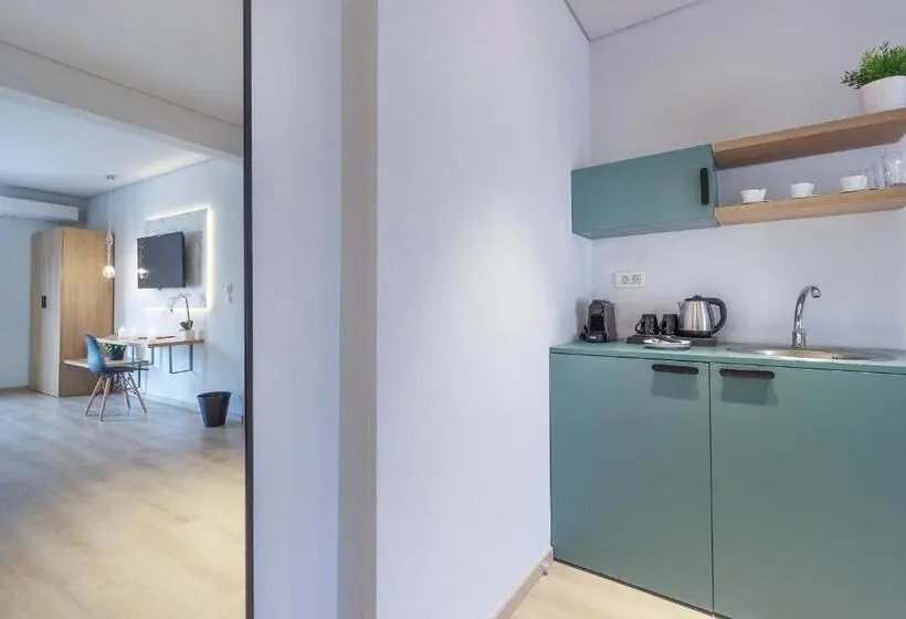 9 Luxury Rooms