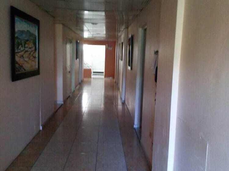 Apartahotel Jardines Metropolitanos