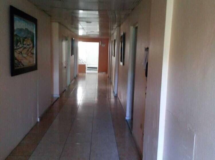 Apartahotel Jardines Metropolitanos