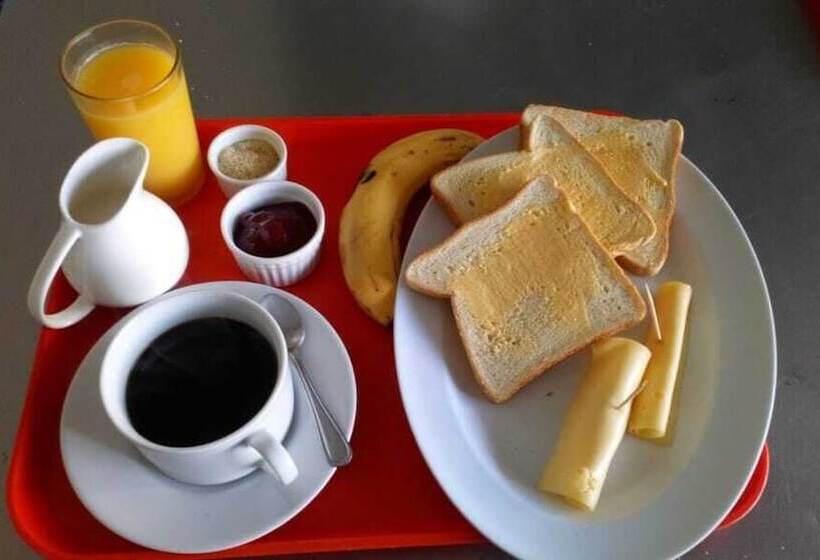 Apartahotel Jardines Metropolitanos