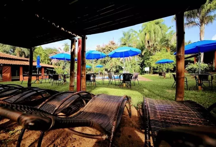 Majatalo Fazenda Pousada Das Palmeiras