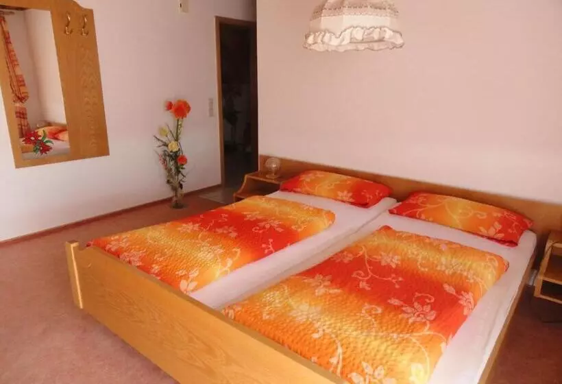 Majatalo Gästehaus Bettina