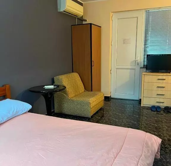 ペンション Guest House Dobrev