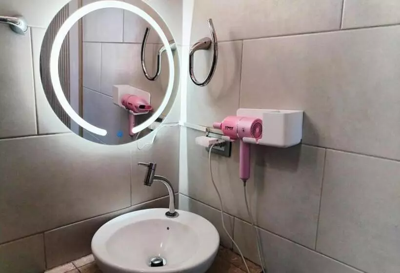 ペンション Hostal Gosén