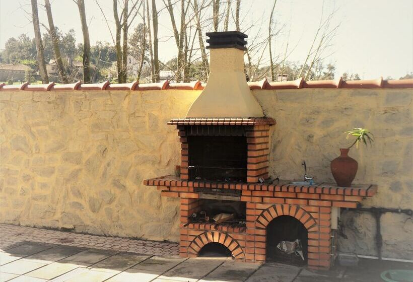 بنسيون Vila Dos Castanheiros