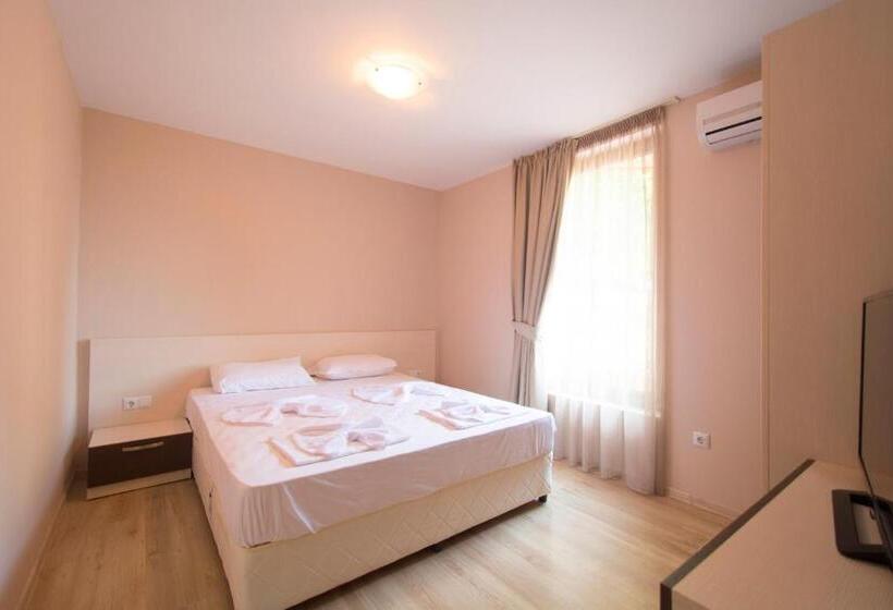 Holiday Village Lozenets