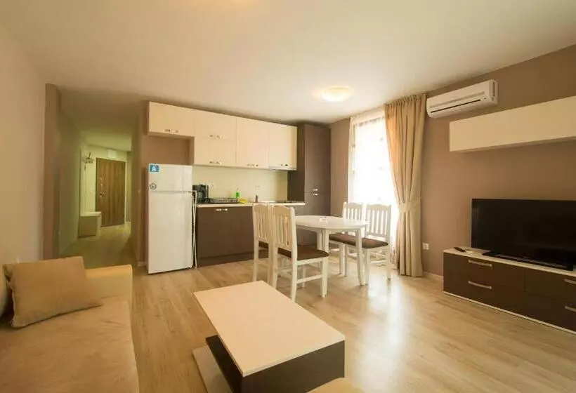 Holiday Village Lozenets