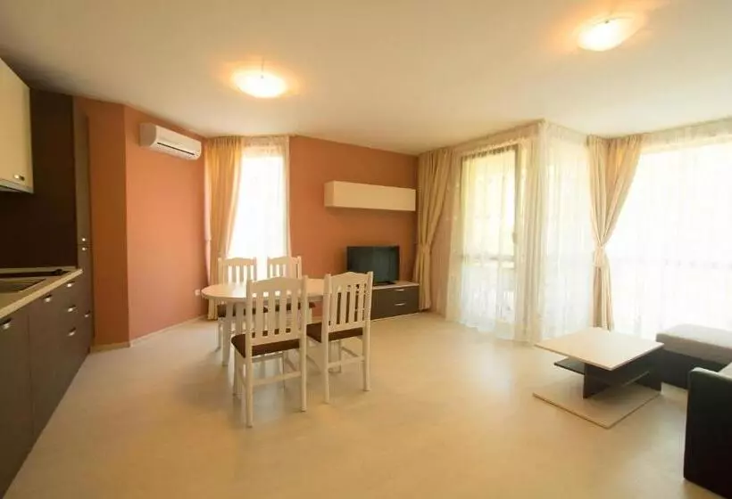 Holiday Village Lozenets