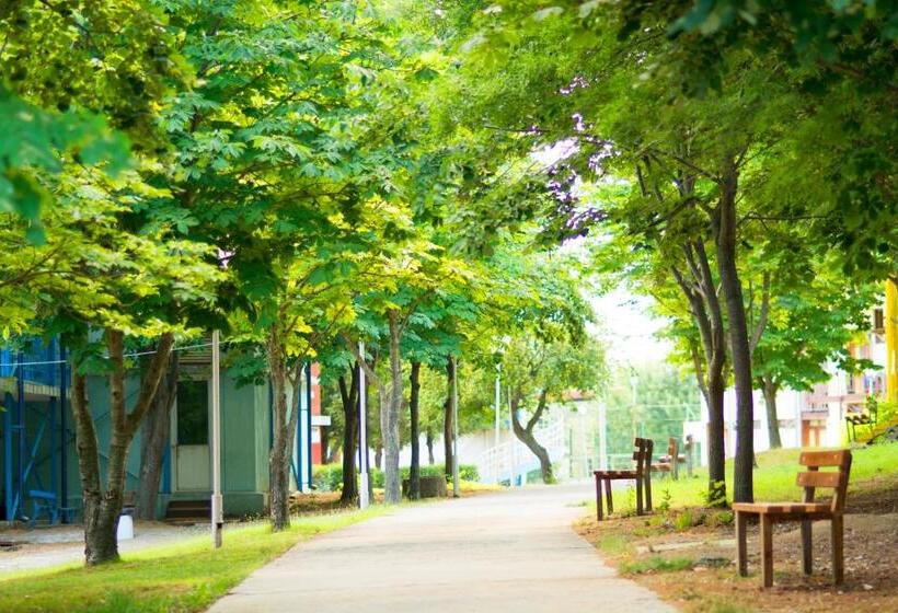 Holiday Village Lozenets