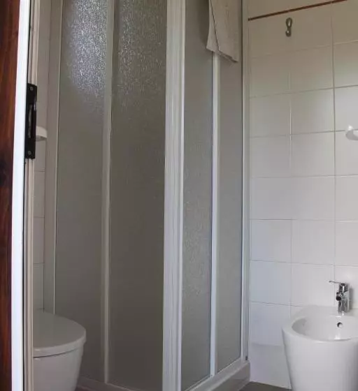 ホテル Agriturismo La Lecciola