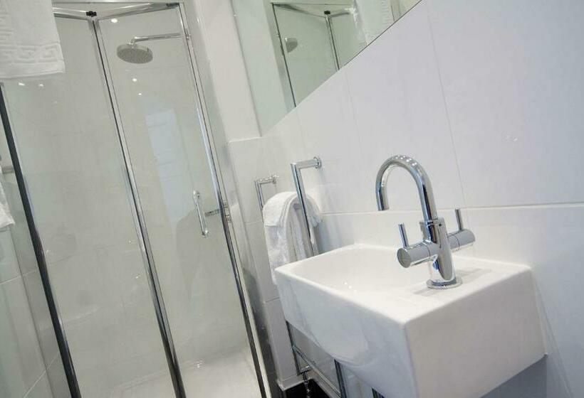 بنسيون Brucefield Boutique B&b