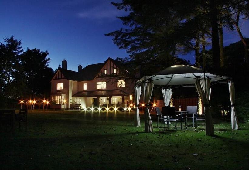 بنسيون Brucefield Boutique B&b