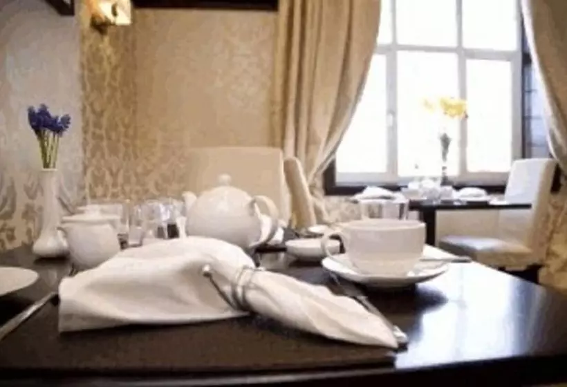 پانسیون Brucefield Boutique B&b