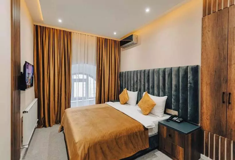 Eleven Hotel Baku