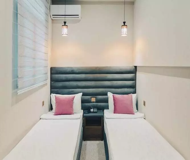 Eleven Hotel Baku