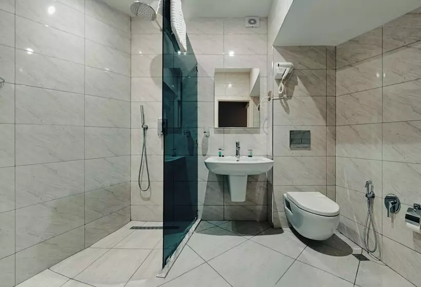 Eleven Hotel Baku