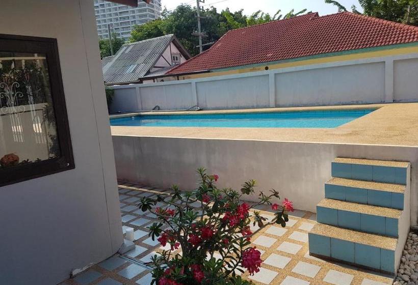 הוסטל Doubleshot Guesthouse Jomtien