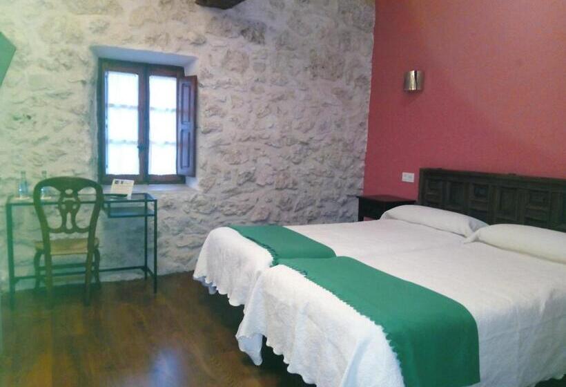 ユースホステル La Posada De Pesquera