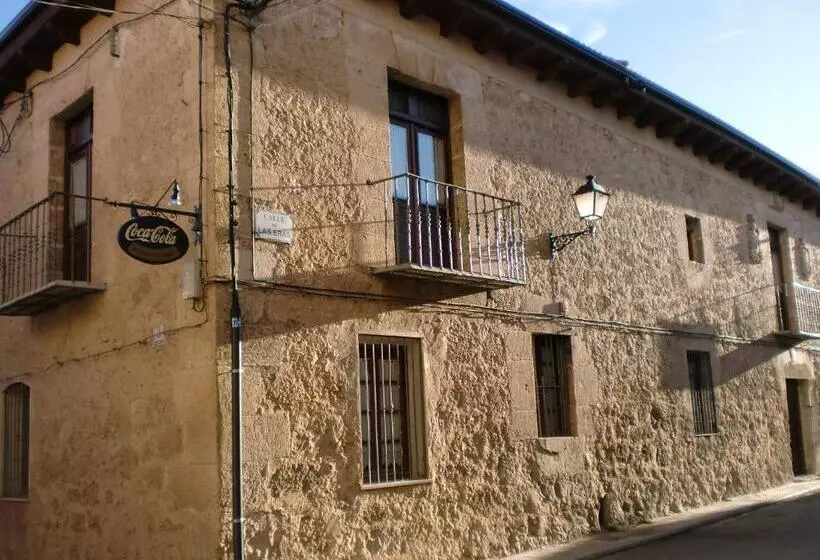 ユースホステル La Posada De Pesquera