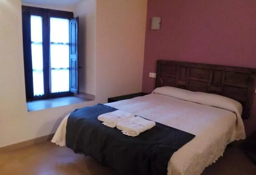 ユースホステル La Posada De Pesquera