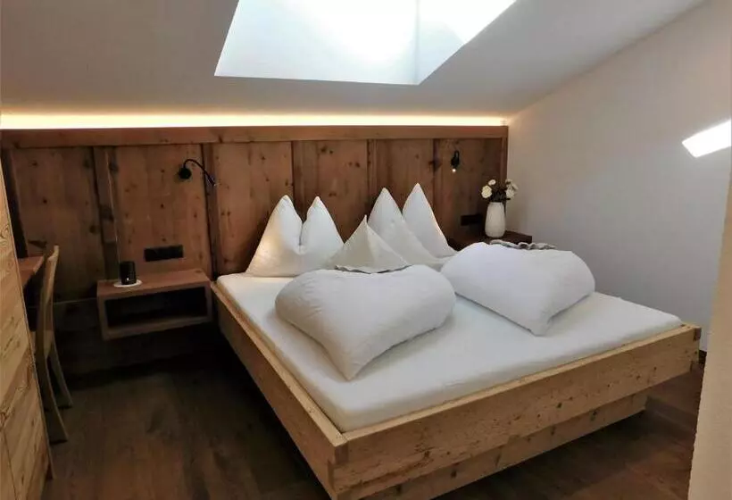 هتل Egarterhof