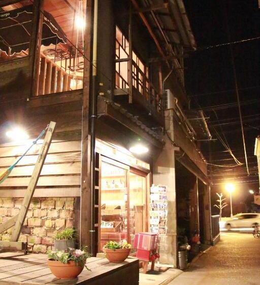 פנסיון Guesthouse Yadocurly