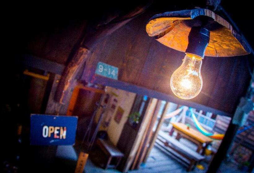 פנסיון Guesthouse Yadocurly