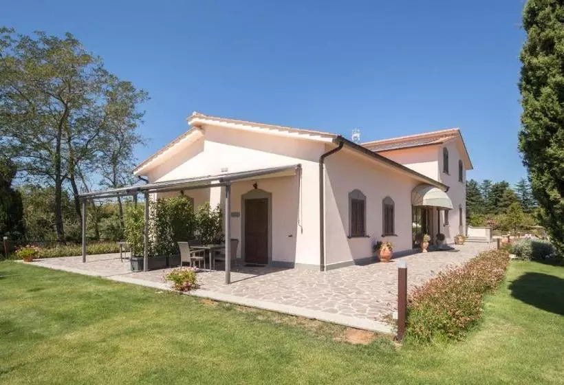 ホテル Agriturismo Ferrari