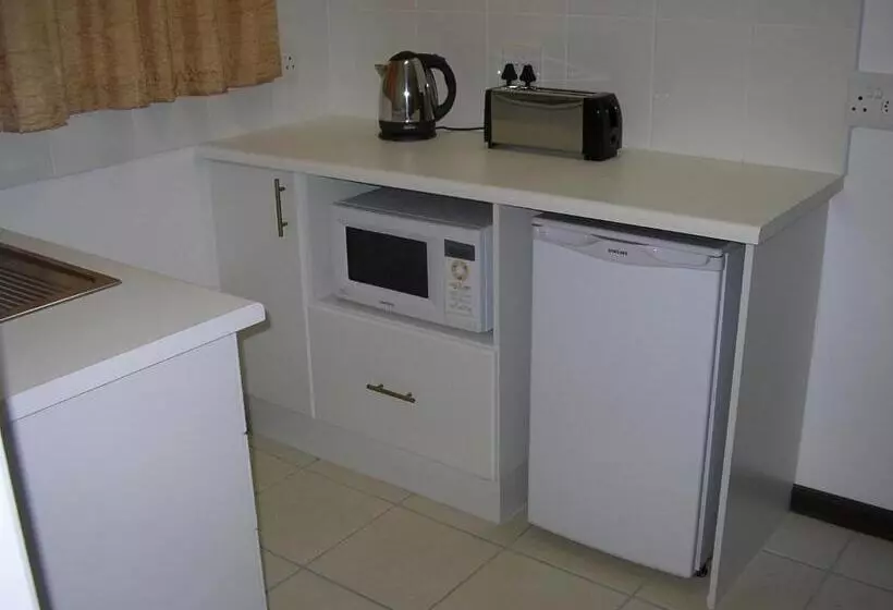 Majatalo Newton Sands Guesthouse