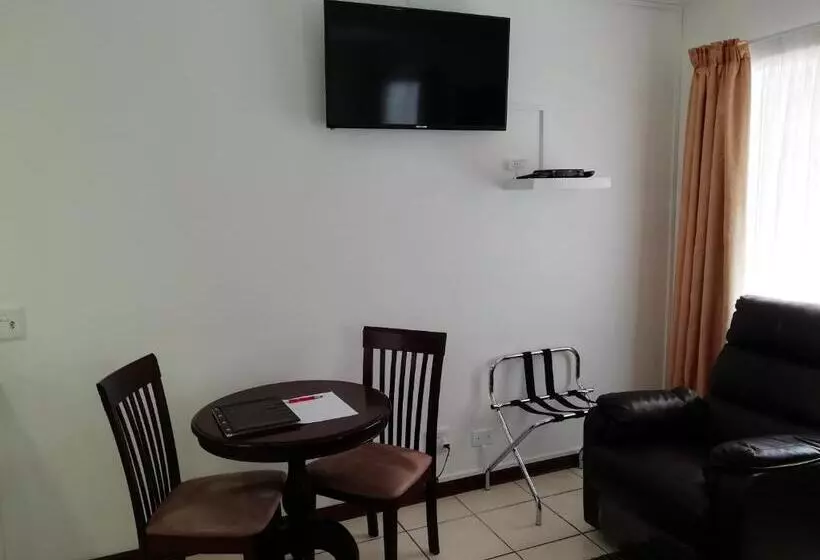 Majatalo Newton Sands Guesthouse