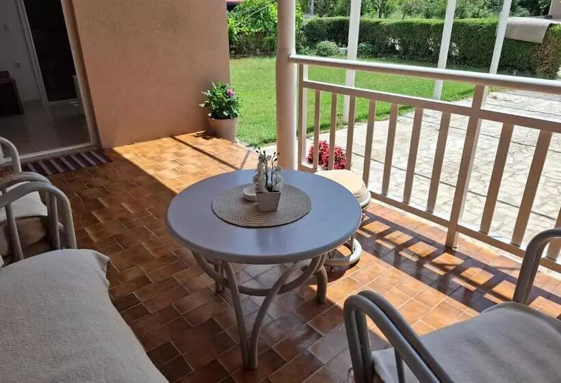 پانسیون Villa Gaga