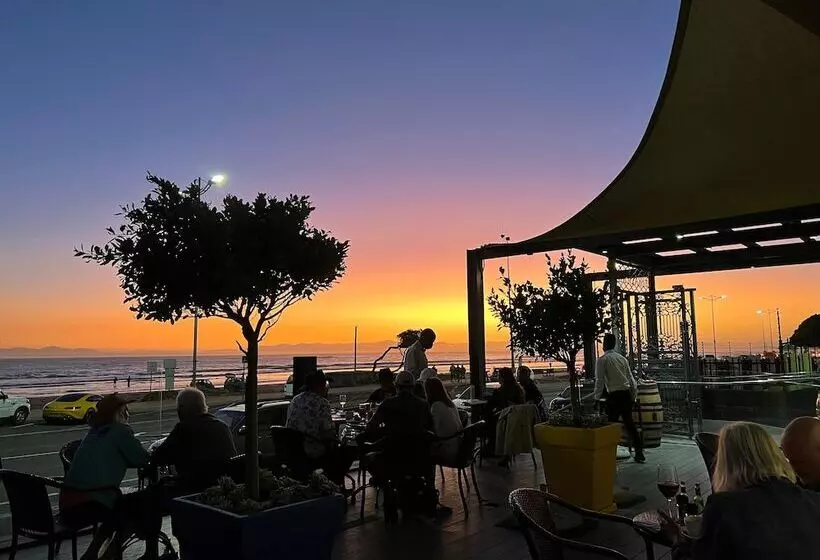 Majatalo Yebo Boutique Guesthouse