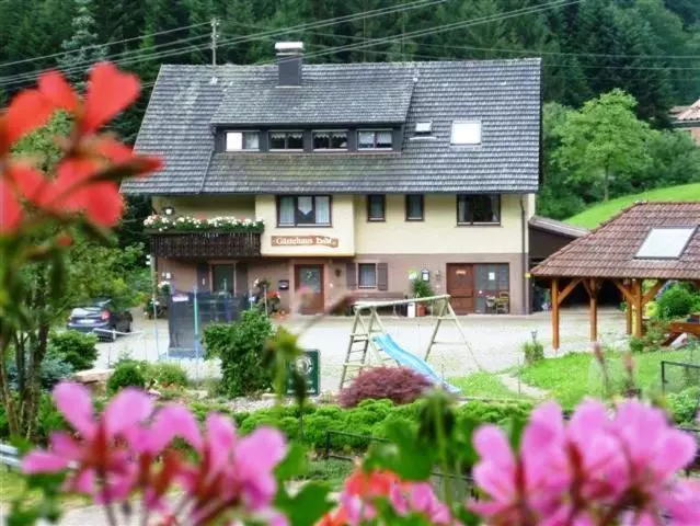 Retkeilymaja Gasthaus Zur Linde
