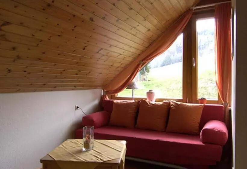 Retkeilymaja Gasthaus Zur Linde