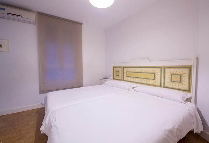 پانسیون Hostal Misericordia